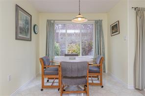 87 Bridgewater Lane — listing photo 26 of 58