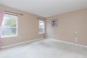 87 Bridgewater Lane — listing photo 31 of 58
