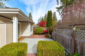 87 Bridgewater Lane — listing photo 50 of 58