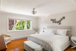 4596 Bonnieview Pl — listing photo 27 of 66