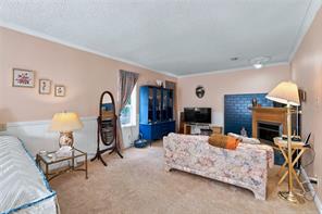 6728 Medd Rd — listing photo 15 of 40