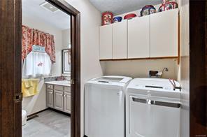 6728 Medd Rd — listing photo 24 of 40