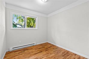 1575 Burton Ave — listing photo 17 of 40