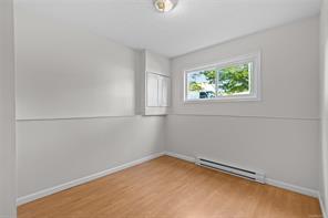 1575 Burton Ave — listing photo 30 of 40