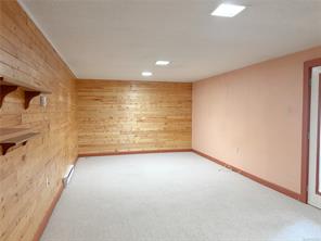 382 Chamiss Cres — listing photo 16 of 34