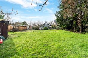 1790 Denman St — listing photo 34 of 41