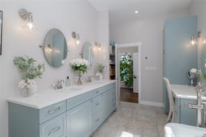192 Captain Morgans Blvd — listing photo 30 of 81