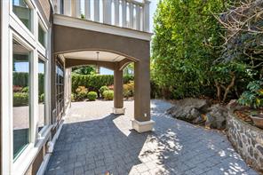 1568 Montgomery Ave — listing photo 26 of 59