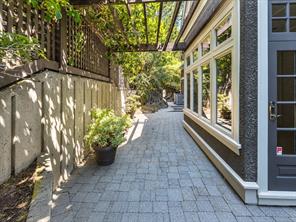 1568 Montgomery Ave — listing photo 27 of 59