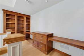 1568 Montgomery Ave — listing photo 31 of 59