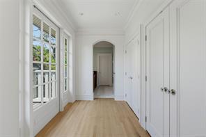 1568 Montgomery Ave — listing photo 35 of 59