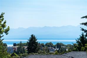 1568 Montgomery Ave — listing photo 55 of 59
