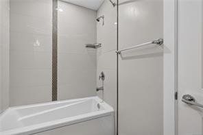 204-844 Goldstream Ave — listing photo 14 of 27