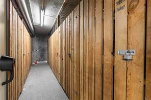 117-1560 Hillside Ave — listing photo 34 of 40