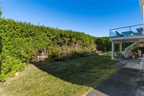 5072 Vista View Cres — listing photo 17 of 52