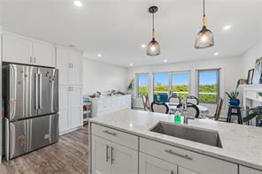 5072 Vista View Cres — listing photo 25 of 52