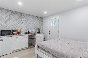5072 Vista View Cres — listing photo 48 of 52