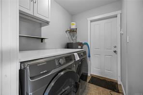 429 Alpen Way — listing photo 22 of 32