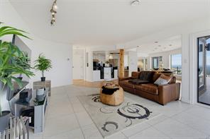 3392 Haida Dr — listing photo 19 of 93
