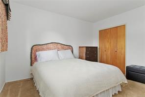 353 Aitken St — listing photo 25 of 51