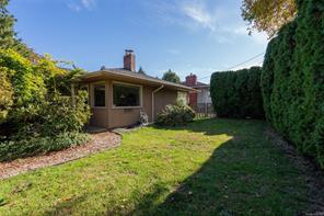 373 Richmond Ave — listing photo 28 of 35