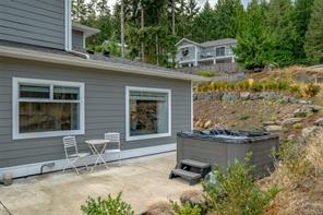 3112 Dolphin Dr — listing photo 30 of 36