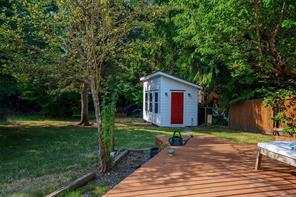1404 Fairfield Rd — listing photo 36 of 40