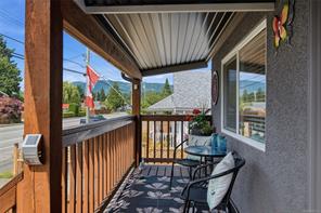 4853 Gertrude St — listing photo 23 of 31