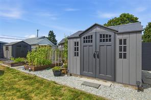 4853 Gertrude St — listing photo 25 of 31