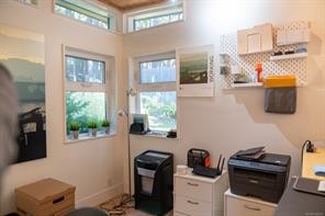 2701 Galley Cres — listing photo 25 of 35