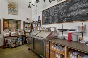 103-2266 Island Hwy — listing photo 33 of 51