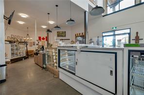103-2266 Island Hwy — listing photo 35 of 51