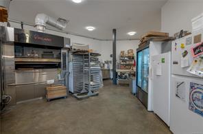 103-2266 Island Hwy — listing photo 39 of 51