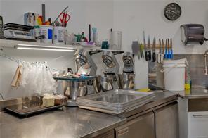 103-2266 Island Hwy — listing photo 42 of 51