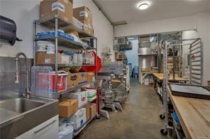 103-2266 Island Hwy — listing photo 43 of 51