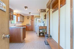 8258 Trans Canada Hwy — listing photo 34 of 68