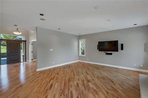830 Pinecrest Rd — listing photo 15 of 68