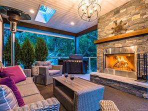 3441 Bromley Pl — listing photo 18 of 46