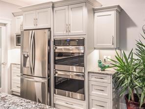 3441 Bromley Pl — listing photo 22 of 46