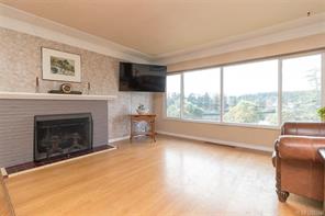 368 Gorge Rd — listing photo 17 of 50