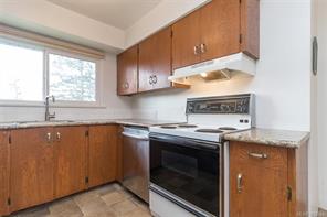 368 Gorge Rd — listing photo 21 of 50