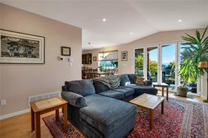 983 Alder St — listing photo 18 of 68