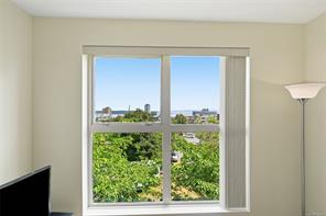 304-555 Franklyn St — listing photo 13 of 35