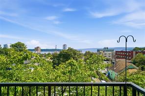 304-555 Franklyn St — listing photo 19 of 35