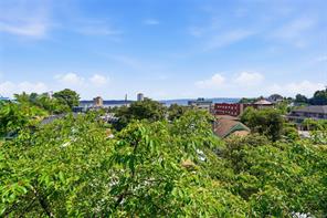 304-555 Franklyn St — listing photo 23 of 35