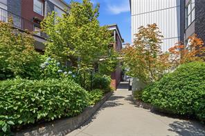 304-555 Franklyn St — listing photo 33 of 35