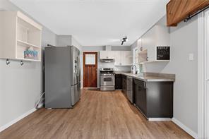 733 Marina Blvd — listing photo 26 of 44
