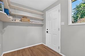 733 Marina Blvd — listing photo 35 of 44