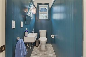 4-3092 Washington Ave — listing photo 30 of 43