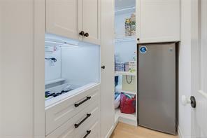 4-3092 Washington Ave — listing photo 32 of 43